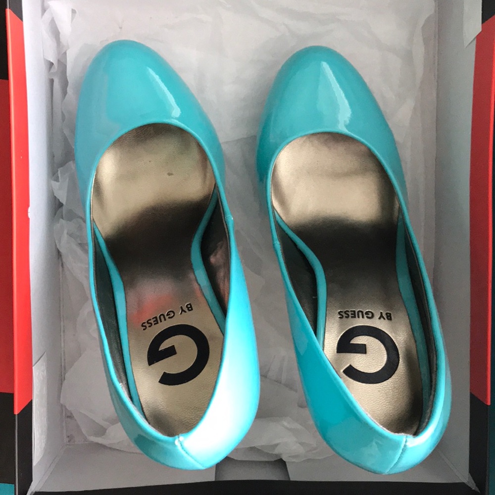 Beautiful Guess Light Blue Stiletto Heels - Picture 2 of 6